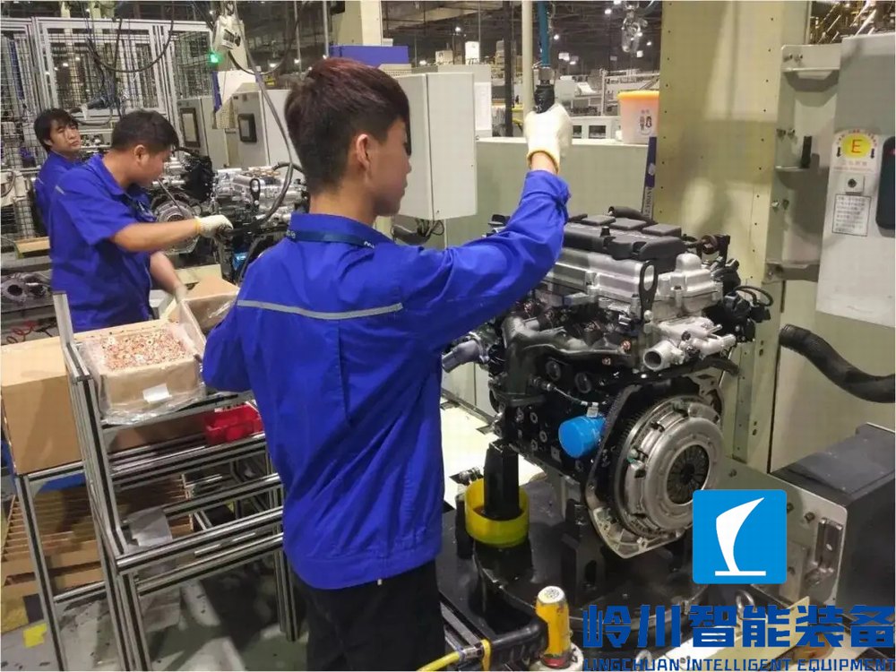 汽車發(fā)動機13.webp.jpg
