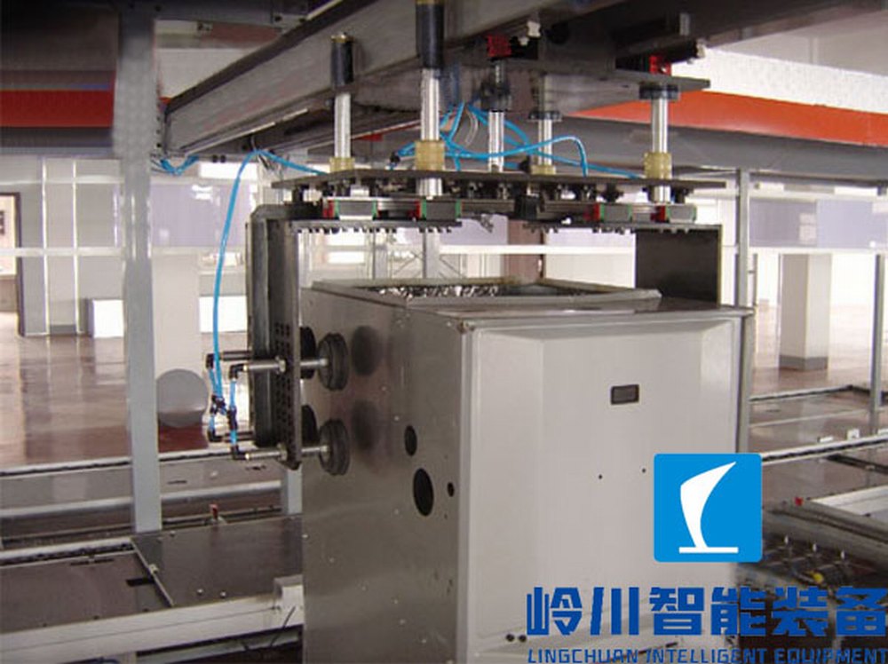 真空吸吊移栽機(jī).jpg